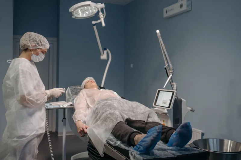 The Photon Surgeons: How Controlled Light Is Rendering the Scalpel Obsolete